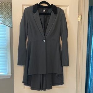 Venus black and gray blazer/jacket Size 4